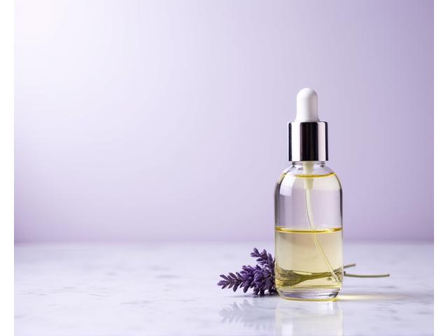 Aceite corporal relajante de lavanda para una piel suave y calmada